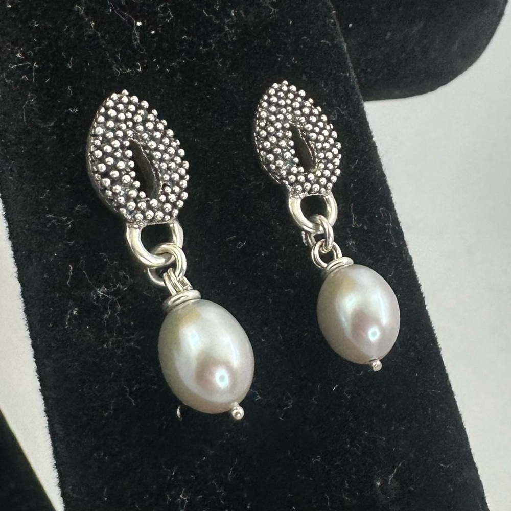 MICHAEL DAWKINS Sterling Silver Popcorn Light Blue Pearl Dangle Stud Earrings
